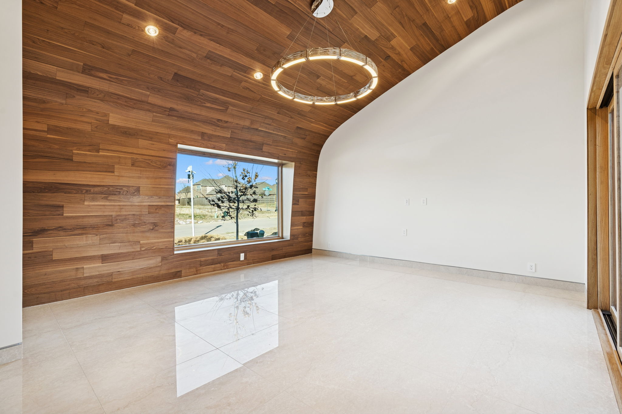 14867 Little Bluestem Ln living room